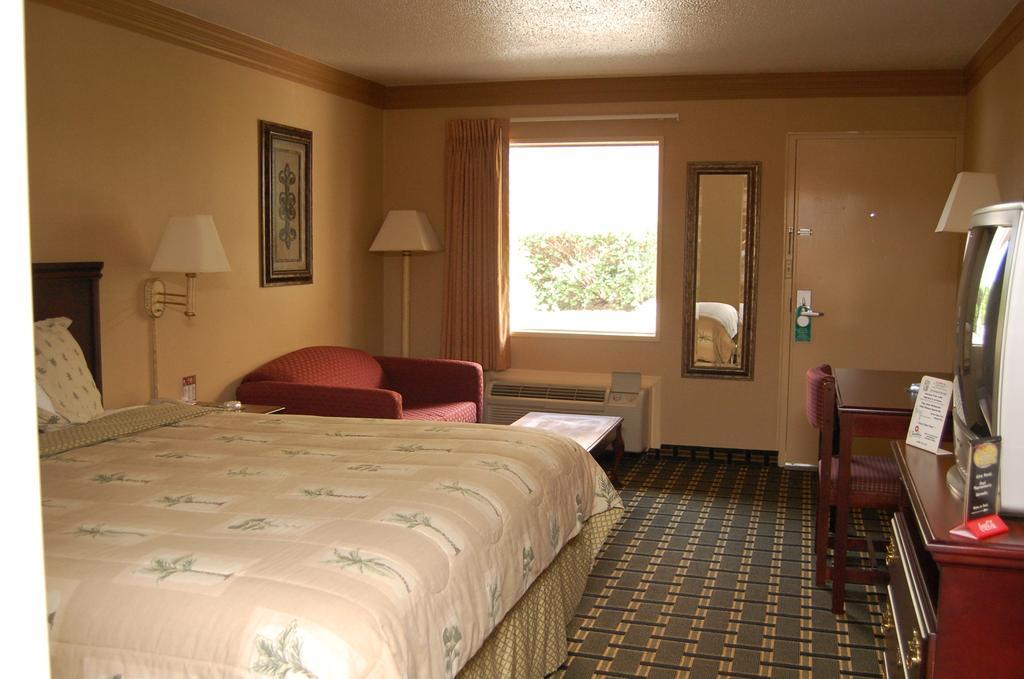 Executive Inn And Suites Springdale Extérieur photo