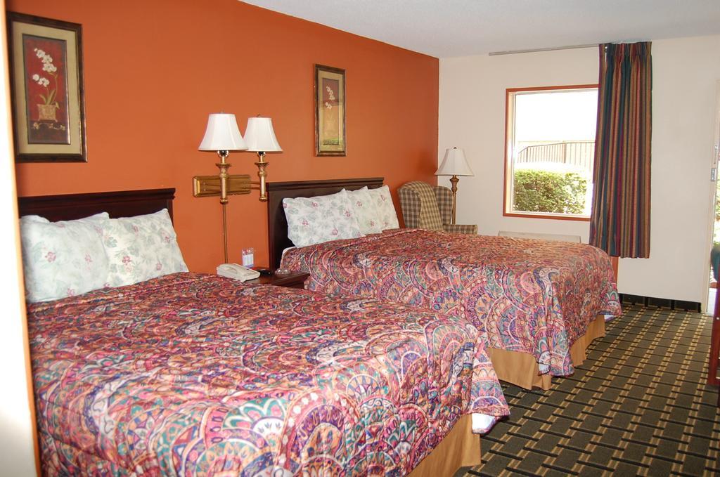 Executive Inn And Suites Springdale Extérieur photo