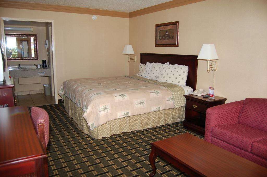 Executive Inn And Suites Springdale Chambre photo